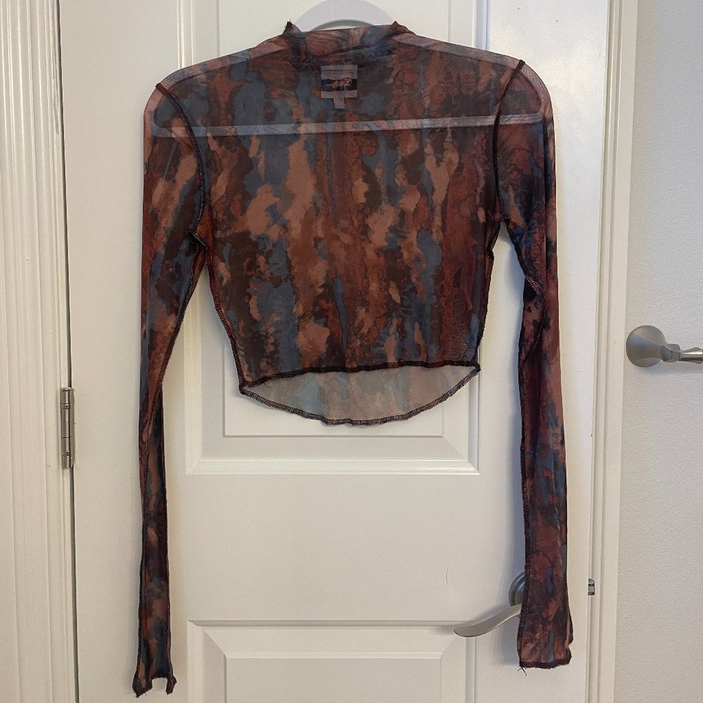 Mesh longsleeve top